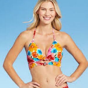 NWT shade & Shore bikini top swim 34A